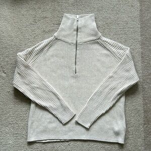 Rachel Zoe 1/4 zip sweater, excellent condition, size S.
